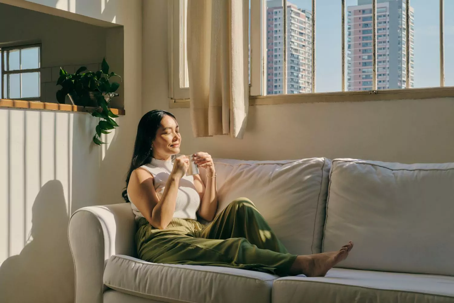 4 Ways to Declutter Your Life